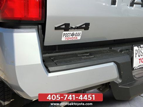New 2026 Toyota Tacoma TRD Off-Road AWD/4WD image 17