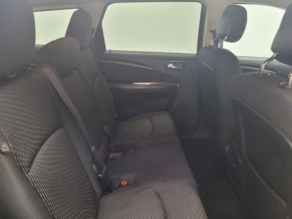 Used 2019 Dodge Journey SE w/ Premium Group FWD image 19
