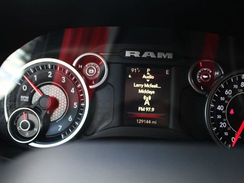Used 2019 RAM 1500 Big Horn AWD/4WD image 26