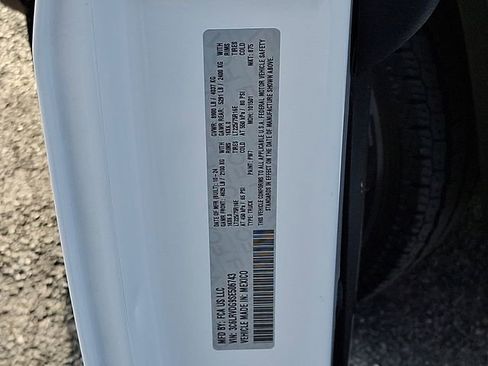 Used 2025 RAM ProMaster 2500 w/ Convenience Group image 26