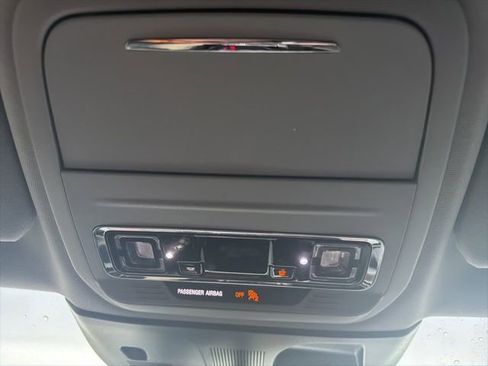 Used 2022 Lincoln Corsair Reserve w/ Elements Package image 40