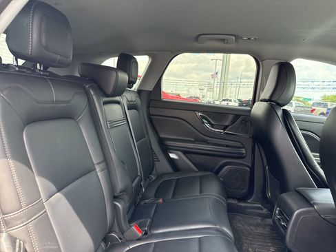 Used 2022 Lincoln Corsair FWD image 8
