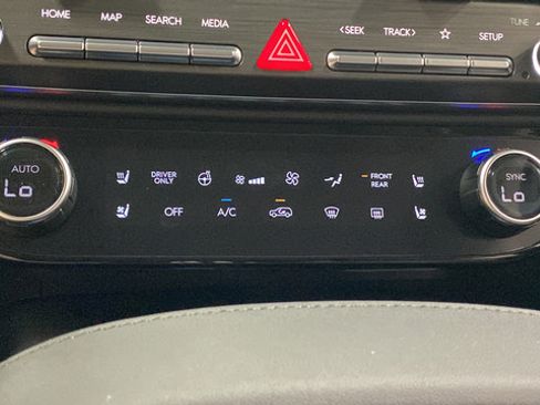 New 2026 Hyundai Palisade Limited AWD/4WD image 18