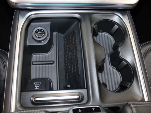 New 2025 Ford Expedition Platinum w/ Stealth Performance Package image 49