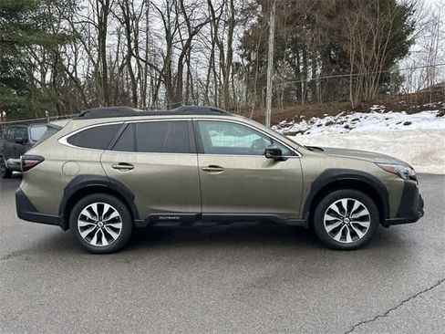 Certified 2023 Subaru Outback Limited image 3