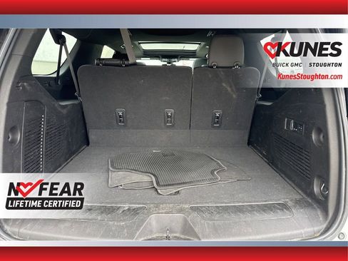 Used 2021 GMC Yukon XL SLT w/ SLT Luxury Package AWD/4WD image 19