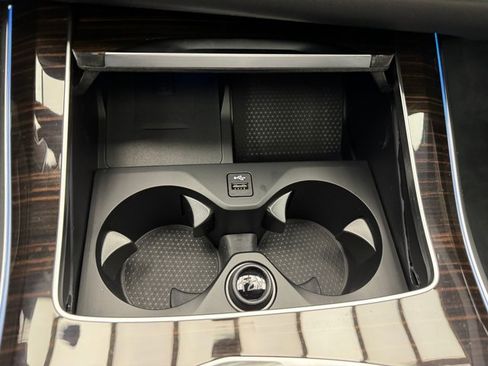 Used 2025 BMW X5 xDrive50e w/ Premium Package image 18