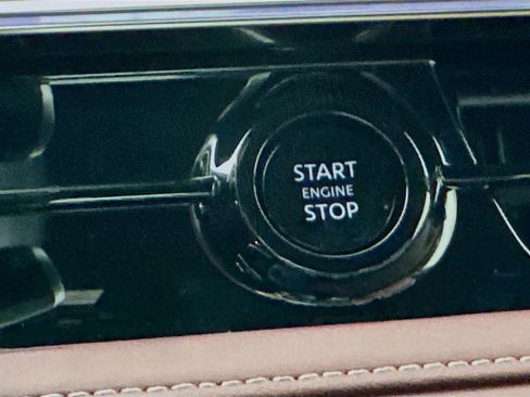 New 2026 INFINITI QX80 Autograph w/ Premium Cargo Package image 21