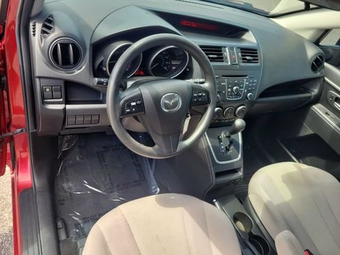 Used 2015 MAZDA MAZDA5 Sport FWD image 14