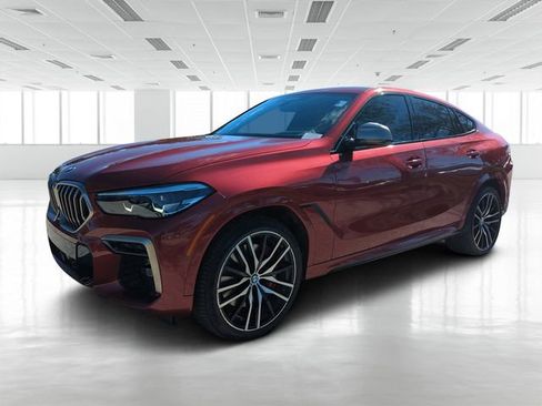 Certified 2023 BMW X6 M50i w/ Dynamic Handling Package image 8