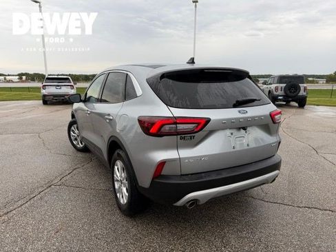 Used 2024 Ford Escape Active AWD/4WD image 11