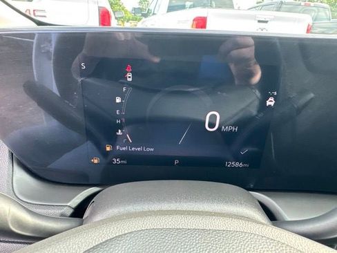 Used 2025 Buick Encore GX Preferred w/ Comfort Package FWD image 13