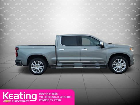 Used 2023 Chevrolet Silverado 1500 High Country w/ High Country Premium Package AWD/4WD image 4