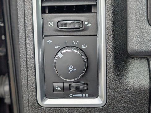Used 2019 RAM 1500 Big Horn AWD/4WD image 20