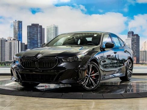 New 2026 BMW 540i xDrive w/ M Sport Package image 2