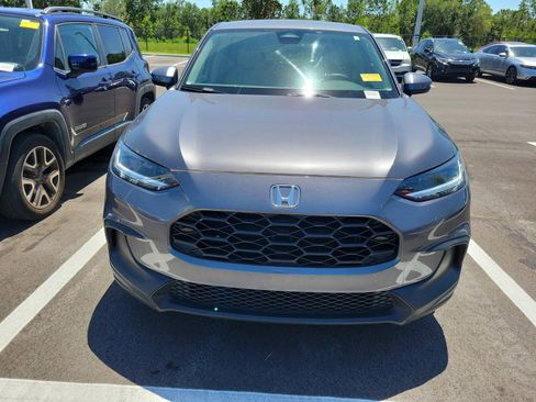 Used 2024 Honda HR-V LX image 3