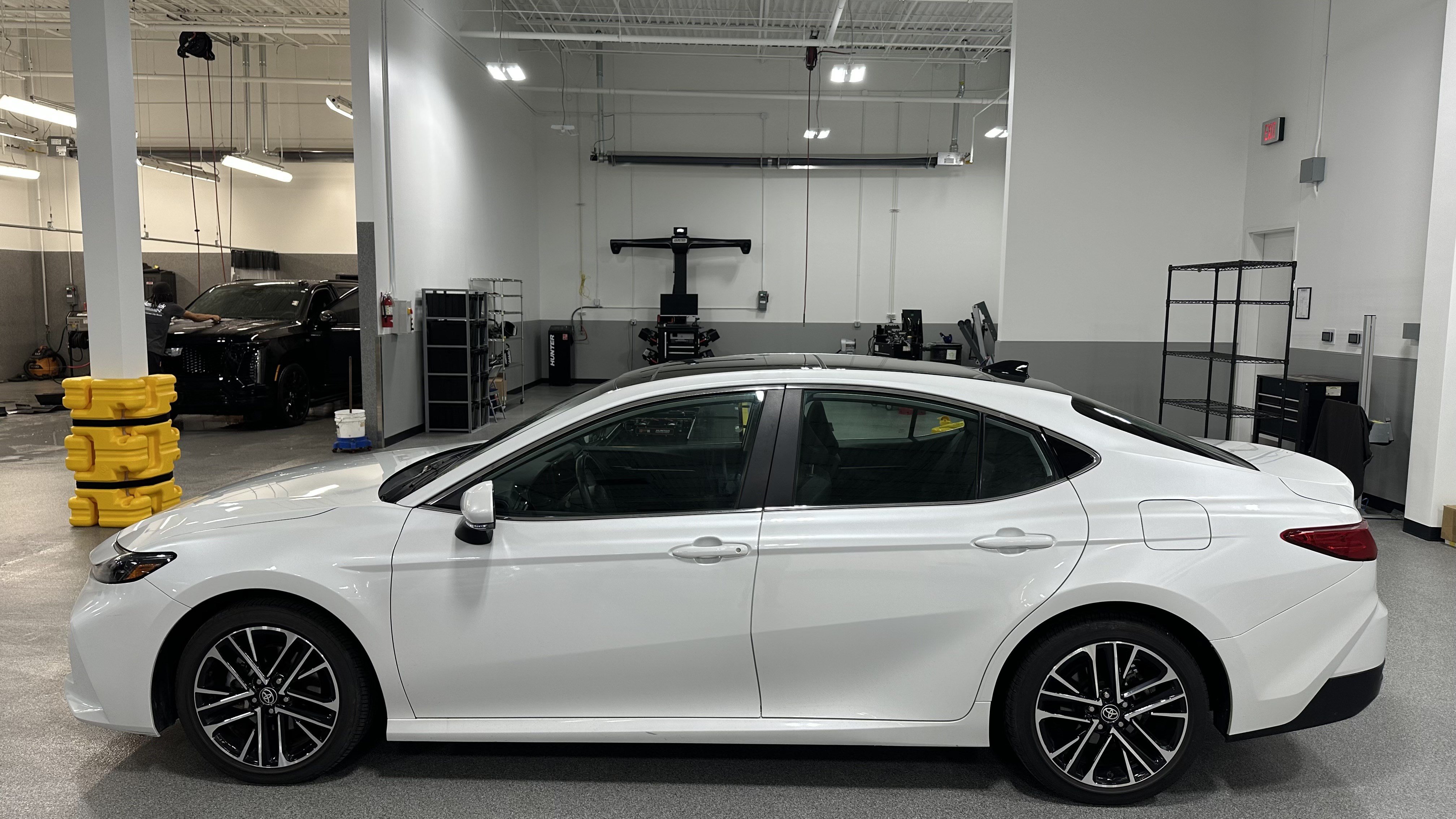 Used 2026 Toyota Camry XLE FWD image 7