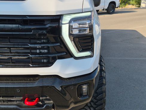 Used 2026 Chevrolet Silverado 3500 LTZ w/ Trail Boss Package AWD/4WD image 10