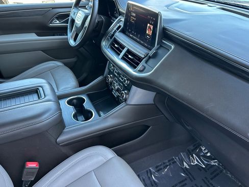 Used 2023 GMC Yukon SLT image 18