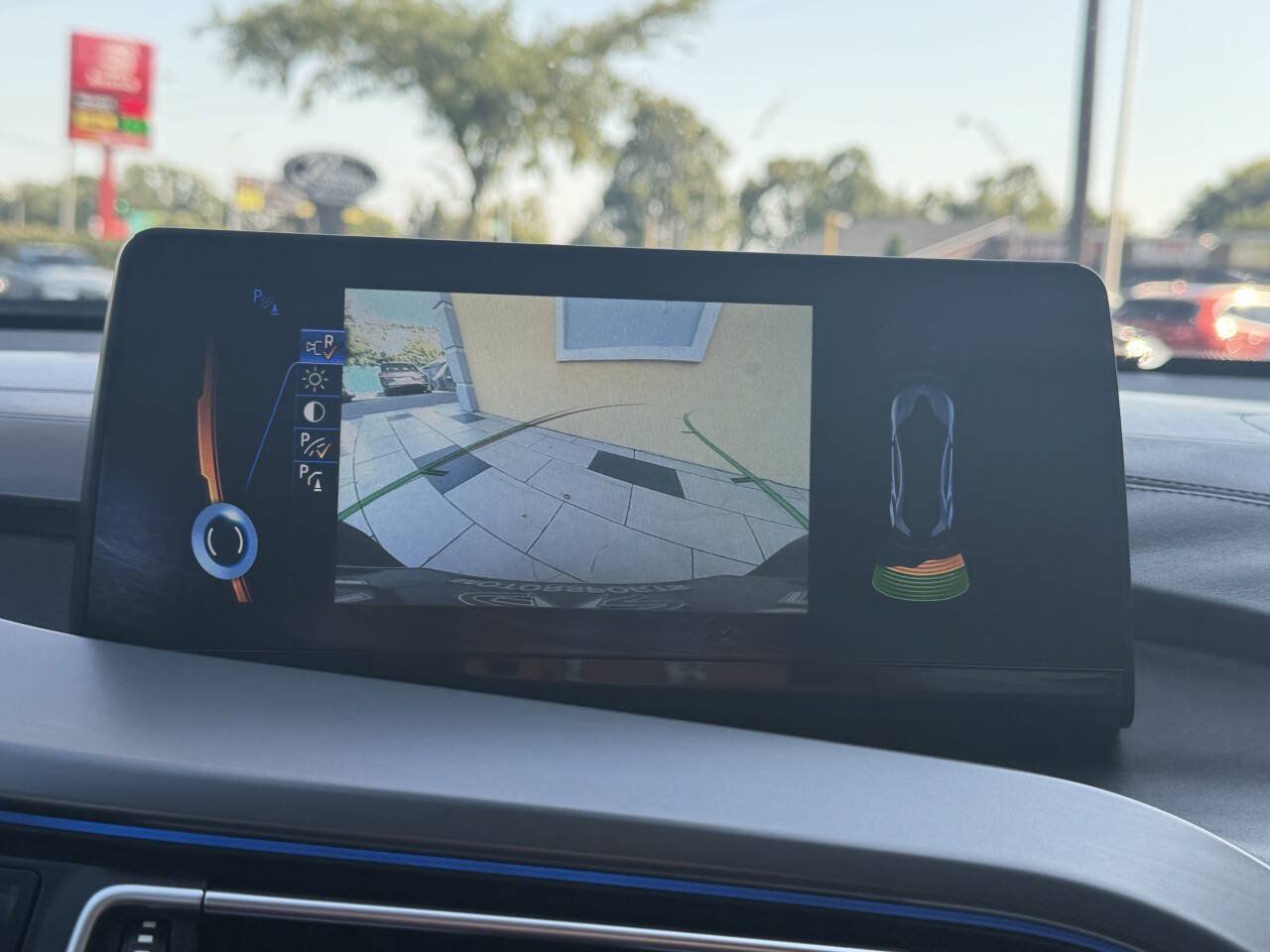 Used 2015 BMW i8 AWD/4WD image 24