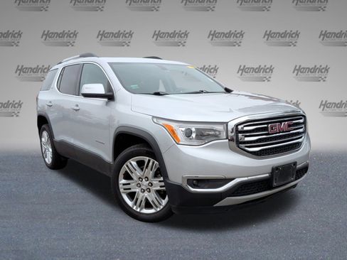 Used 2019 GMC Acadia SLT image 2