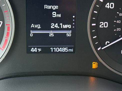 Used 2016 Hyundai Tucson SE w/ Option Group 02 image 24