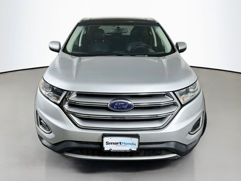 Used 2016 Ford Edge Titanium w/ Technology Package AWD/4WD image 2