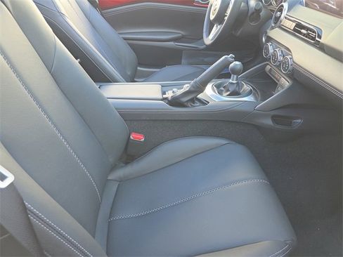 New 2025 MAZDA MX-5 Miata Grand Touring w/ Weather Package image 16