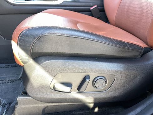 Certified 2024 Kia Carnival SX Prestige image 20