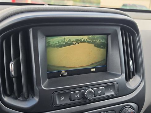 Used 2019 Chevrolet Colorado W/T w/ WT Convenience Package RWD image 20