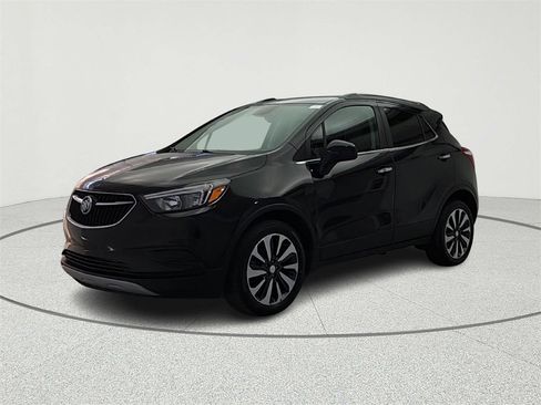 Used 2021 Buick Encore Preferred image 3