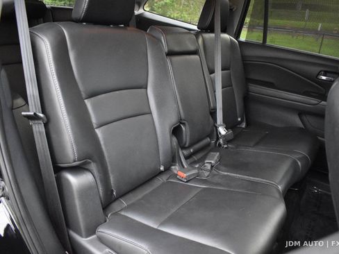 Used 2016 Honda Pilot Touring image 15