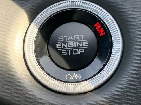 New 2026 Jeep Grand Cherokee Laredo image 20