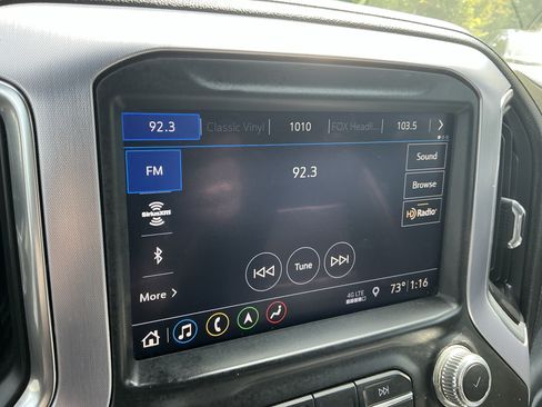 Used 2019 GMC Sierra 1500 SLT w/ SLT Premium Plus Package AWD/4WD image 22