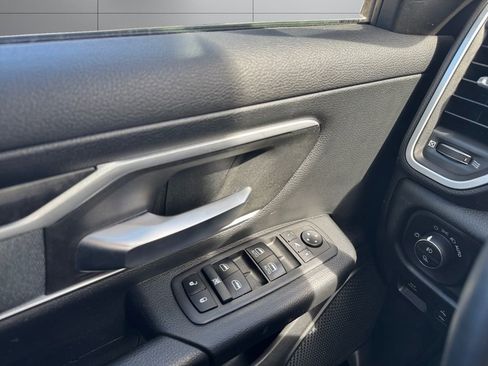 Used 2021 RAM 1500 Big Horn AWD/4WD image 11