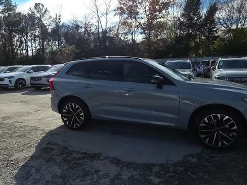 New 2026 Volvo XC60 B5 Ultra w/ Protection Package Premier image 9