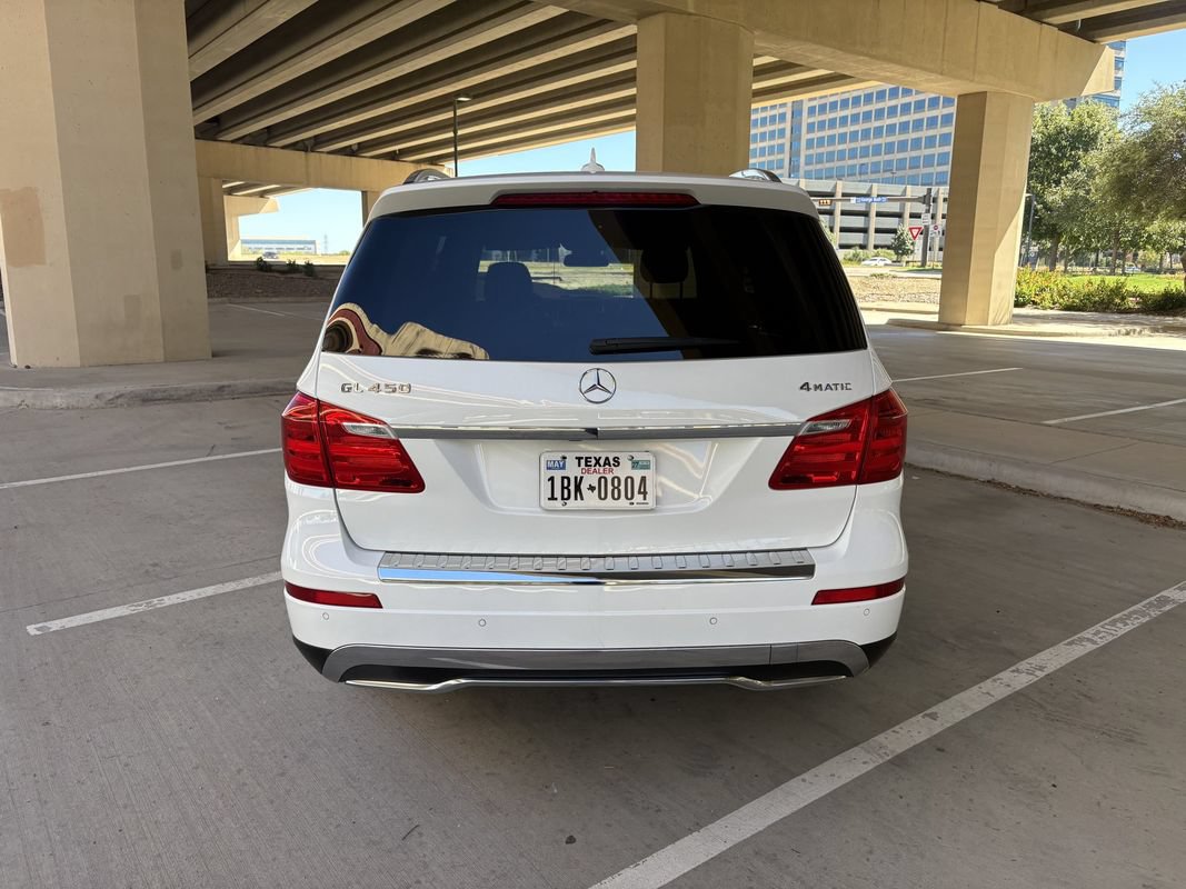 Used 2015 Mercedes-Benz GL 450 4MATIC image 7