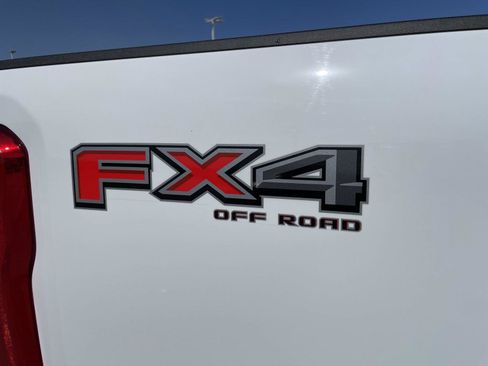 Used 2024 Ford F250 XLT w/ FX4 Off-Road Package AWD/4WD image 40