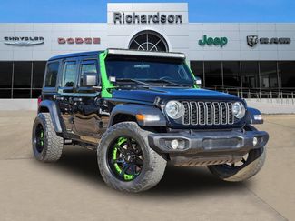 Used 2025 Jeep Wrangler Sport video 1