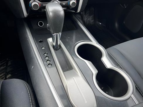 Used 2019 Nissan Pathfinder S image 55