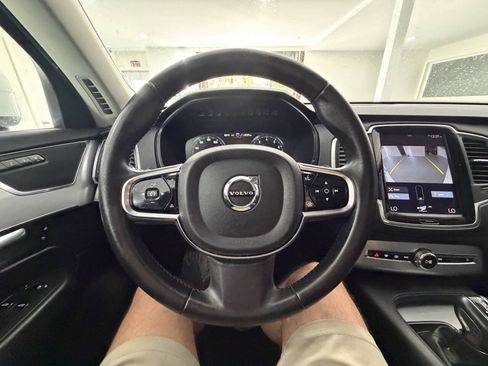 Used 2016 Volvo XC90 T5 Momentum FWD image 29