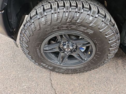 Used 2018 Ford F150 XLT w/ Equipment Group 302A Luxury image 26