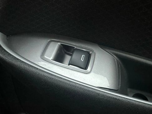 Used 2023 Chevrolet Malibu LT FWD image 37