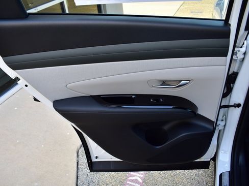 New 2026 Hyundai Tucson Limited image 21