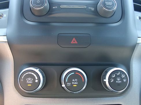 Used 2023 RAM 1500 Big Horn RWD image 48
