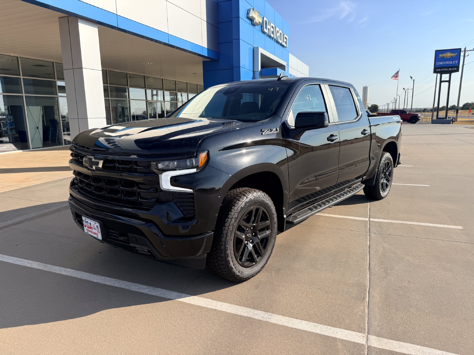 New 2026 Chevrolet Silverado 1500 RST w/ Dark Appearance Package AWD/4WD image 2