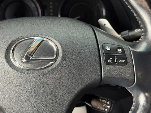 Used 2010 Lexus IS 250C RWD image 26