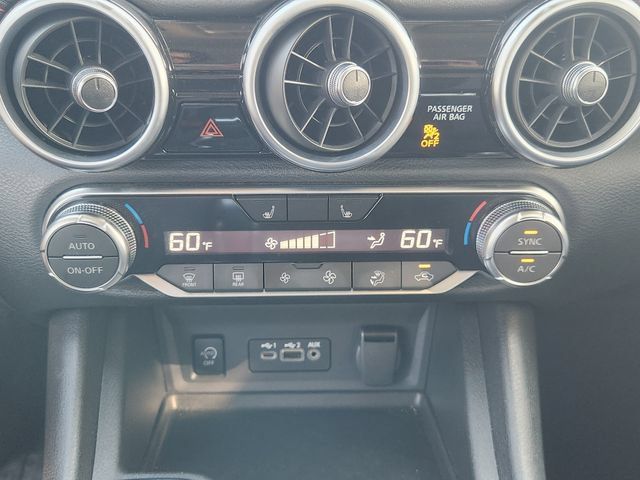 Used 2025 Nissan Sentra SR FWD image 19