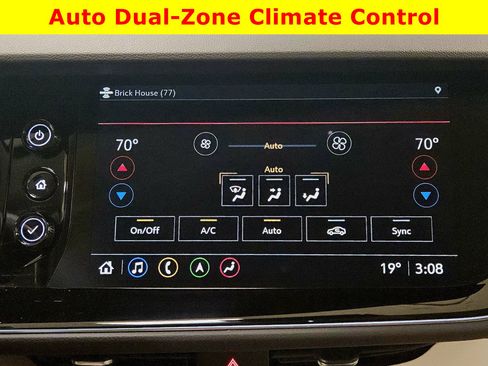 Used 2023 Buick Envision Avenir AWD/4WD image 21