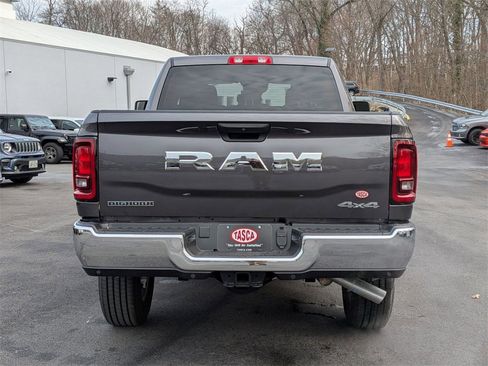 New 2025 RAM 2500 Big Horn image 4